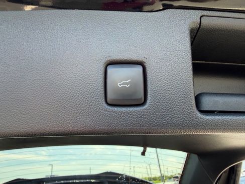 Used 2023 Ford Escape ST-Line w/ Tech Pack #1 FWD image 12