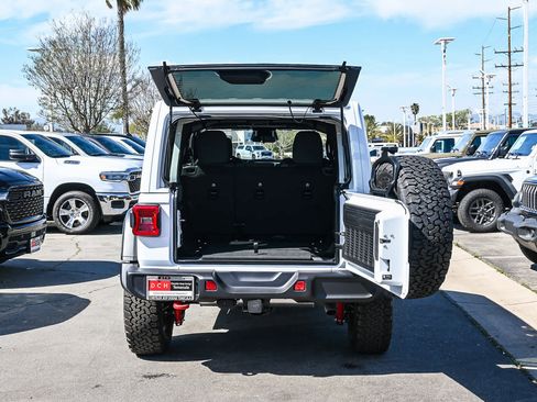 New 2026 Jeep Wrangler Unlimited Rubicon image 8