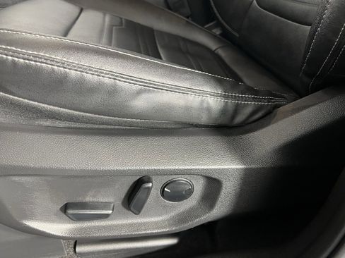 Used 2024 Ford Ranger Lariat w/ Advanced Towing Package image 24