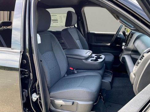 New 2026 RAM 3500 Tradesman AWD/4WD image 23