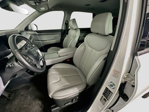 Used 2025 Hyundai Palisade SEL FWD image 13