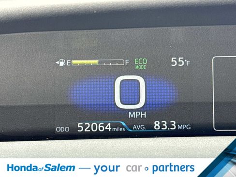 Used 2021 Toyota Prius Prime XLE image 19