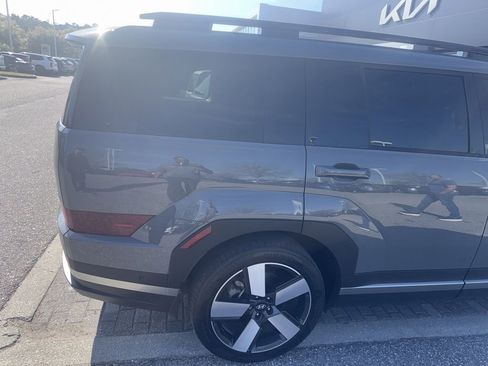 Used 2024 Hyundai Santa Fe Limited image 9