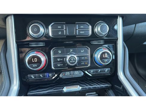 Used 2023 GMC Yukon XL Denali w/ Max Trailering Package AWD/4WD image 16