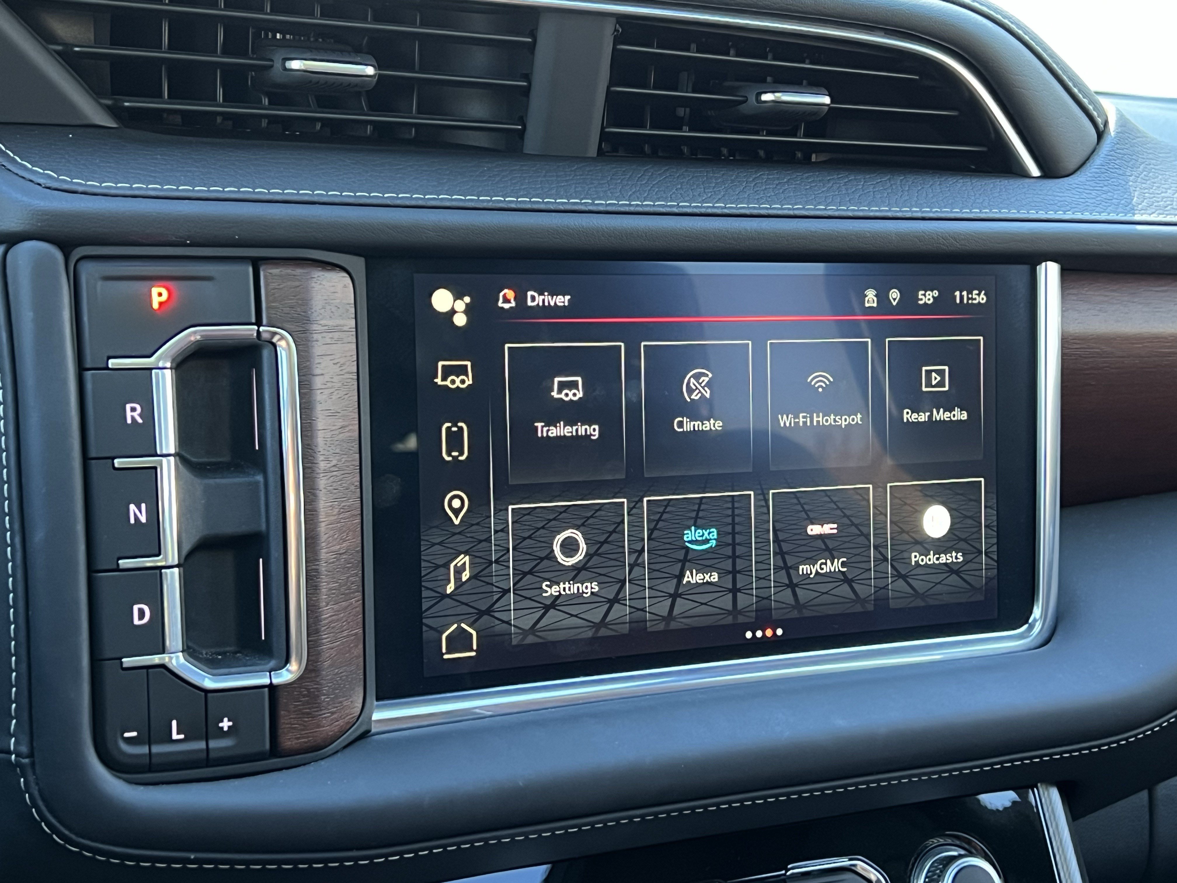 Used 2024 GMC Yukon XL Denali Ultimate AWD/4WD image 24