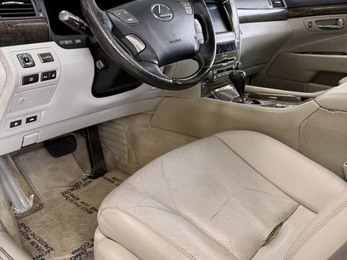 Used 2008 Lexus LS 460 RWD image 13