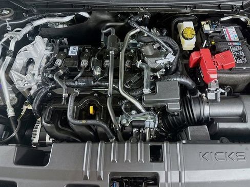 New 2026 Nissan Kicks SV AWD/4WD image 9