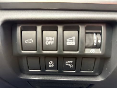 Used 2021 Subaru Forester Premium AWD/4WD image 50