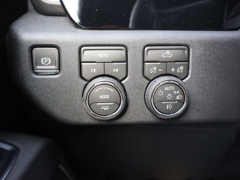 New 2026 Chevrolet Silverado 1500 RST w/ Protection Package AWD/4WD image 13