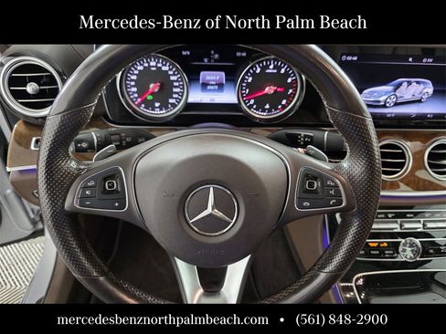 Used 2018 Mercedes-Benz E 400 4MATIC Wagon image 16
