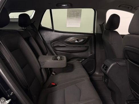 Used 2023 GMC Terrain SLE w/ Driver Convenience Package FWD image 30