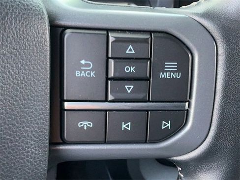 Used 2022 Ford F150 Lariat w/ Max Trailer Tow Package image 24