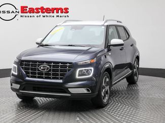 Used 2023 Hyundai Venue Limited video 1