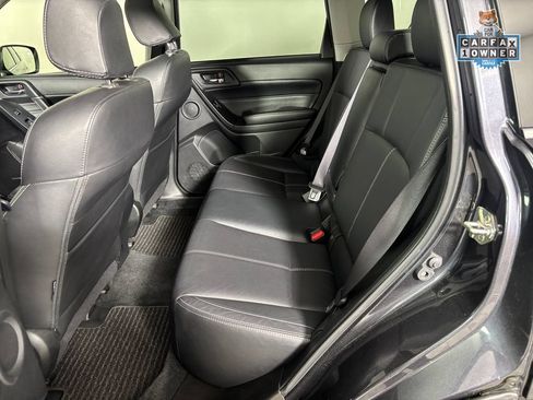 Used 2018 Subaru Forester 2.5i Touring w/ Popular Package #2 AWD/4WD image 28