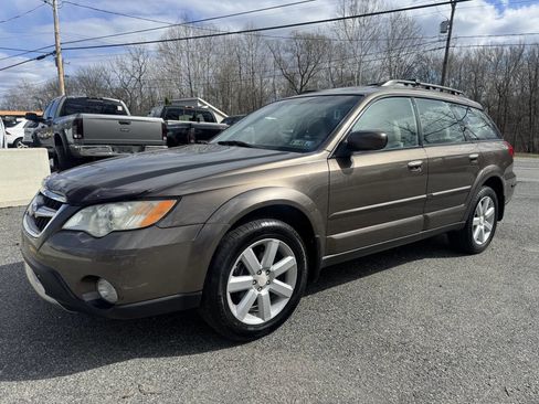 Used 2008 Subaru Outback 2.5i Limited L.L. Bean image 3