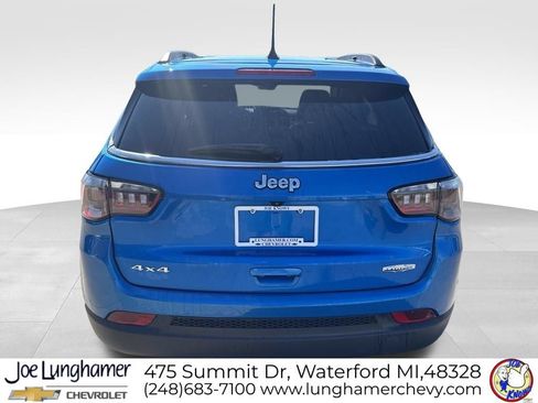 Used 2022 Jeep Compass Latitude w/ Convenience Group AWD/4WD image 4