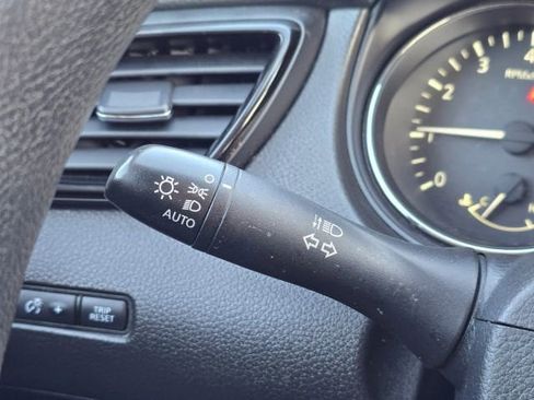 Used 2020 Nissan Rogue Sport S w/ Appearance Package image 27