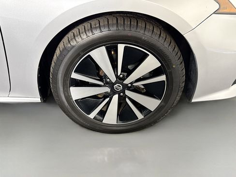 Used 2022 Nissan Altima 2.5 SV image 32