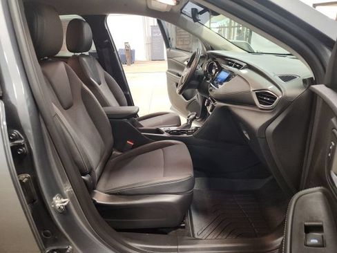 Used 2020 Buick Encore GX Select w/ Sport Touring Package AWD/4WD image 30
