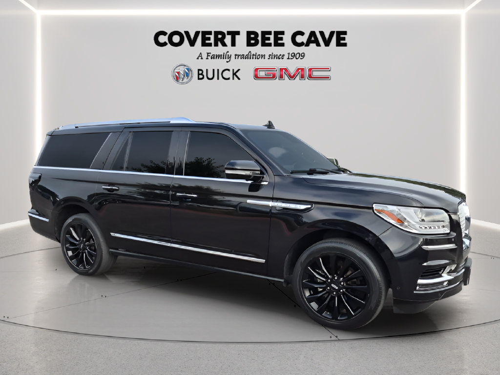 Used 2021 Lincoln Navigator L Reserve AWD/4WD image 12