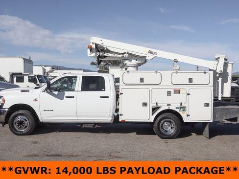 Used 2020 RAM 3500 Tradesman w/ Chrome Appearance Group image 5