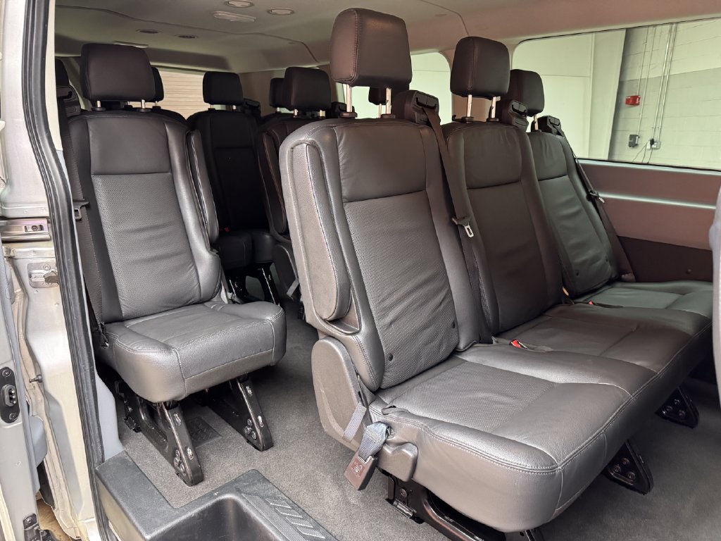 Certified 2019 Ford Transit 350 XLT RWD image 28