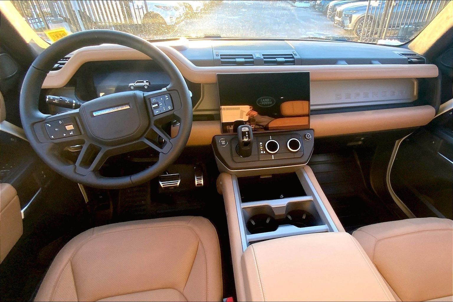 New 2026 Land Rover Defender 110 V8 AWD/4WD image 5