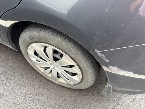 Used 2019 Subaru Impreza 2.0i w/ Eyesight AWD/4WD image 19
