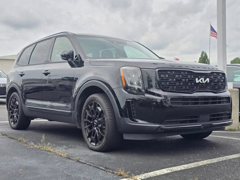 Used 2022 Kia Telluride EX w/ EX Premium Package AWD/4WD image 2