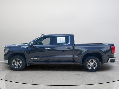 Certified 2024 GMC Sierra 1500 SLT AWD/4WD image 10