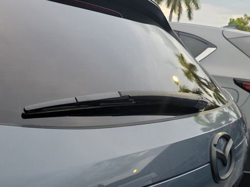 Used 2021 MAZDA CX-5 Carbon Edition FWD image 9