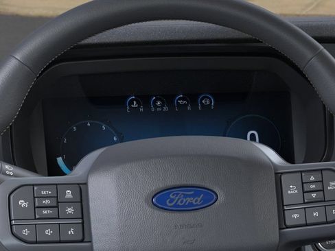 New 2026 Ford F150 Lariat w/ Equipment Group 502A High AWD/4WD image 13