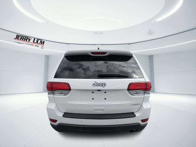 Certified 2021 Jeep Grand Cherokee Laredo RWD image 4