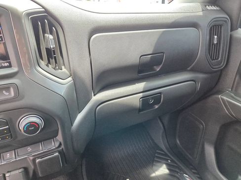 Used 2025 Chevrolet Silverado 1500 Custom Trail Boss AWD/4WD image 24