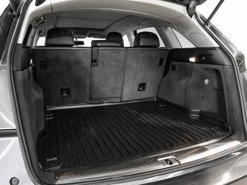 Used 2017 Audi Q5 2.0T Premium Plus w/ Technology Package image 68