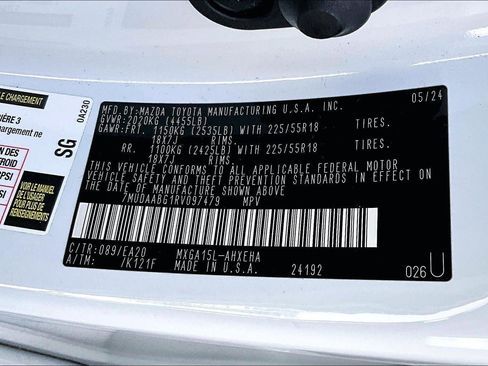 Certified 2024 Toyota Corolla Cross XLE image 33