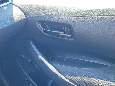 Used 2023 Toyota Corolla LE image 16