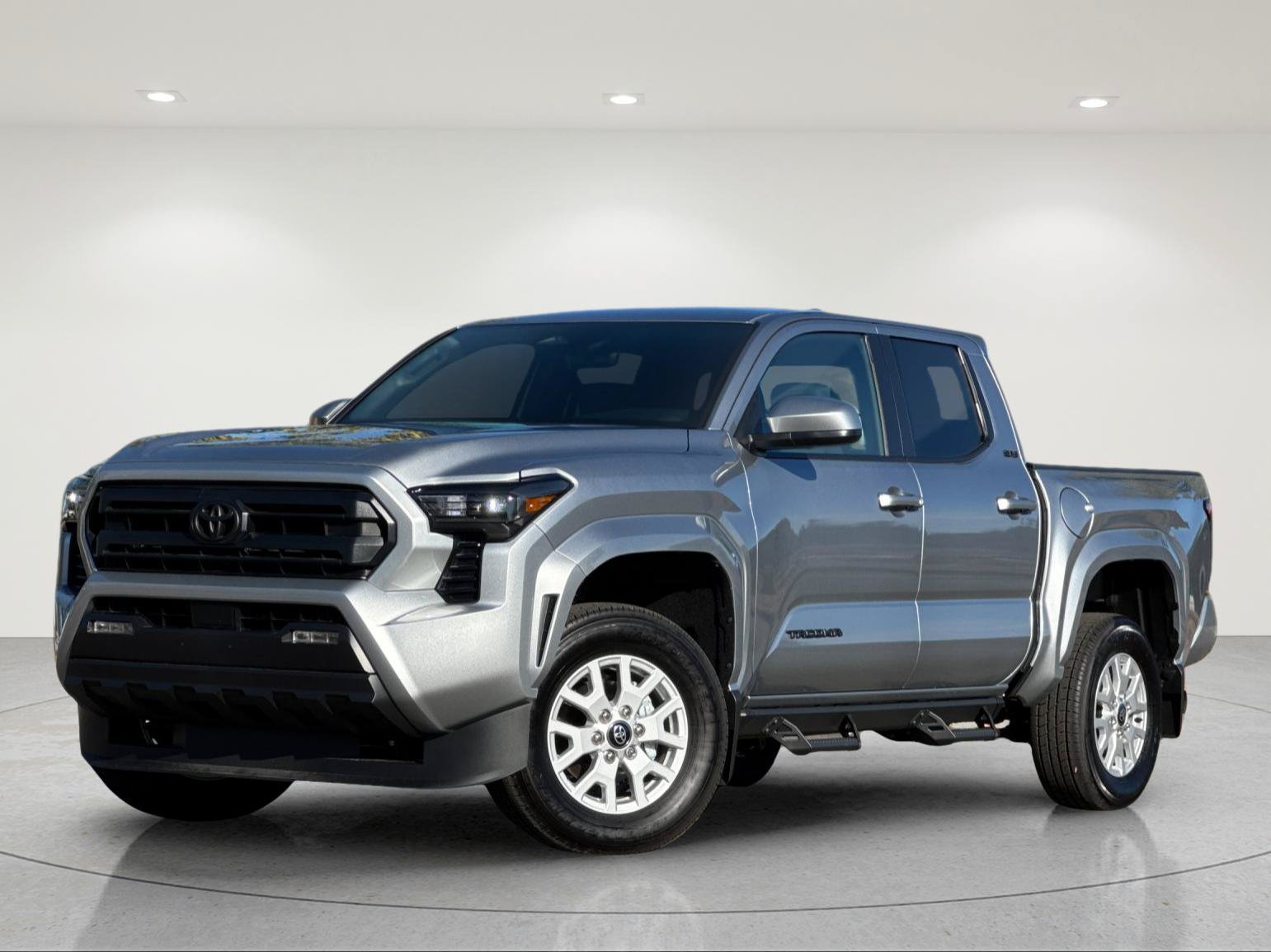 Used 2026 Toyota Tacoma SR5 AWD/4WD image 2
