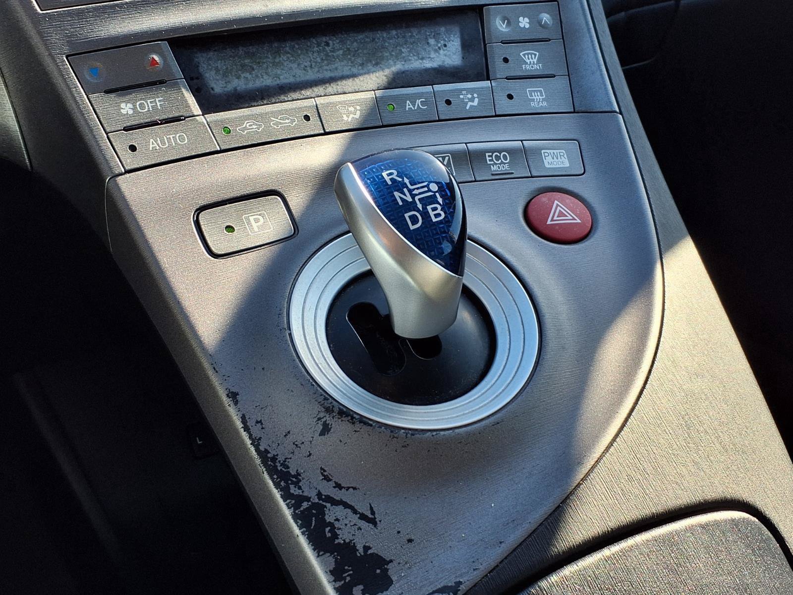 Used 2015 Toyota Prius Four FWD image 10