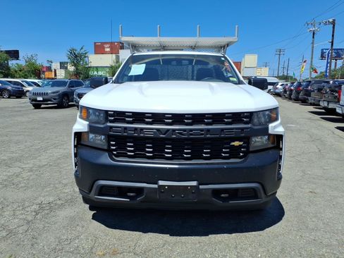 Used 2021 Chevrolet Silverado 1500 W/T w/ WT Value Package AWD/4WD image 2