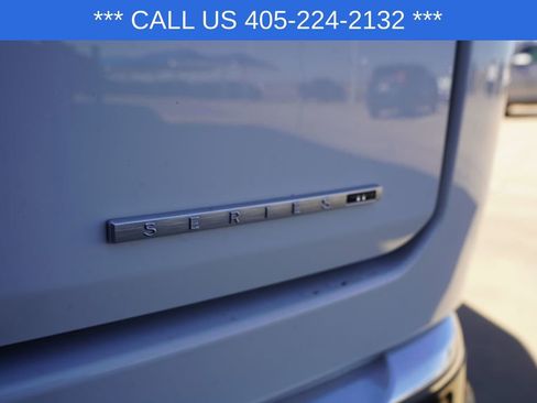 Used 2024 Jeep Wagoneer L Series II w/ Flexible Seating Group image 7