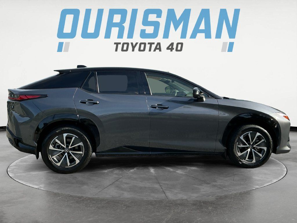 Used 2023 Lexus RZ 450e Premium w/ Technology Package AWD/4WD image 8