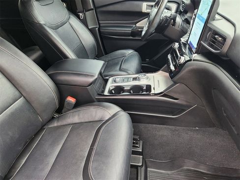 Used 2023 Ford Explorer ST w/ Equipment Group 401A image 13