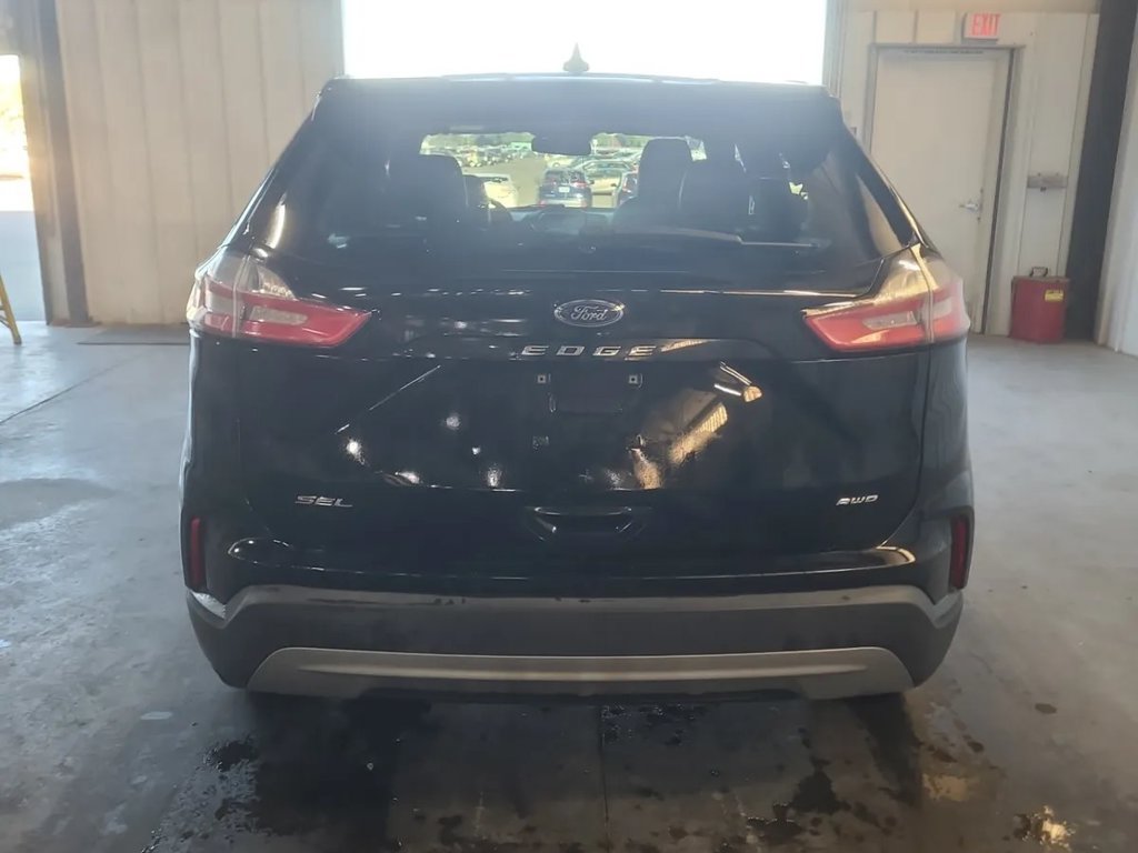 Used 2023 Ford Edge SEL AWD/4WD image 4