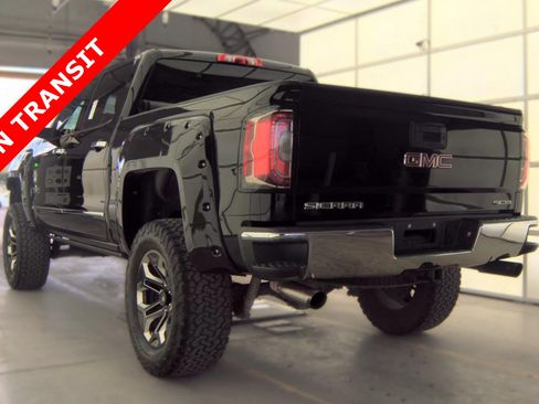 Used 2018 GMC Sierra 1500 SLT w/ Texas SLT Premium Package AWD/4WD image 5