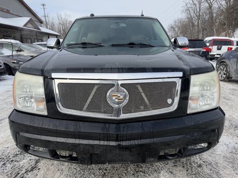 Used 2004 Cadillac Escalade ESV Platinum image 12