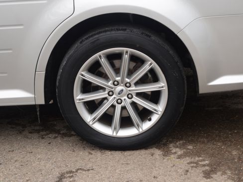 Used 2019 Ford Flex Limited image 30