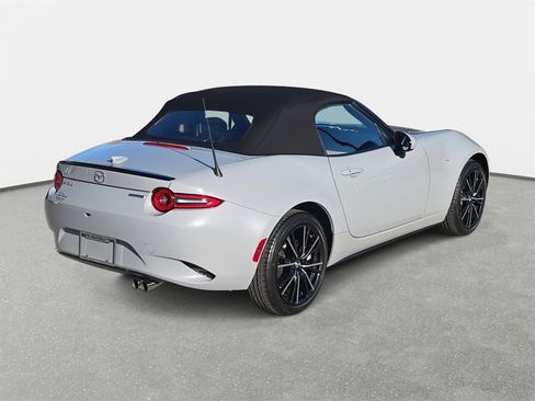 New 2025 MAZDA MX-5 Miata Grand Touring image 5