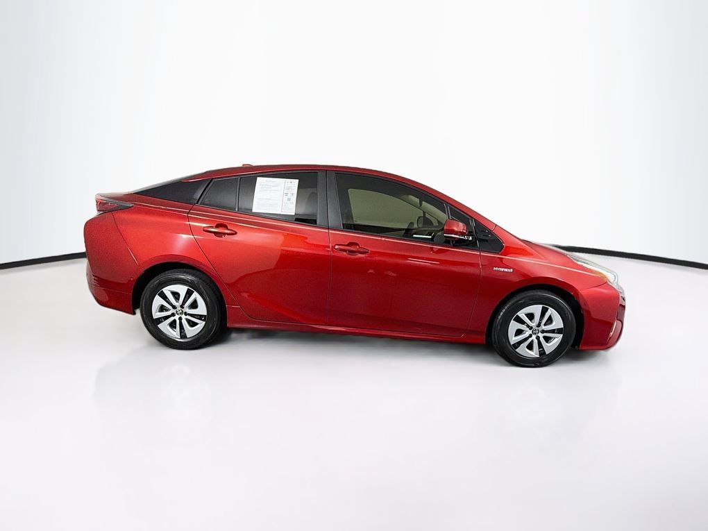 Used 2018 Toyota Prius Three w/ Advanced Technology Package FWD image 11