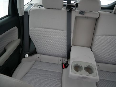 Used 2018 Subaru Forester 2.5i Premium w/ All-Weather Package image 13